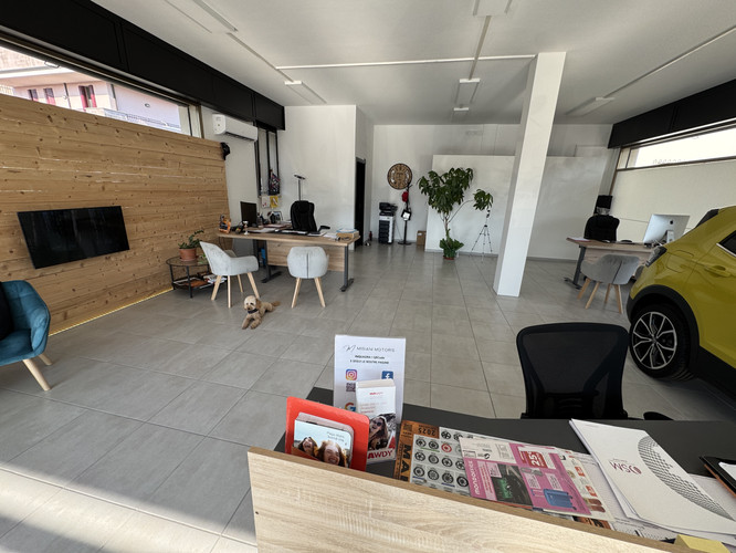 dealer showroom